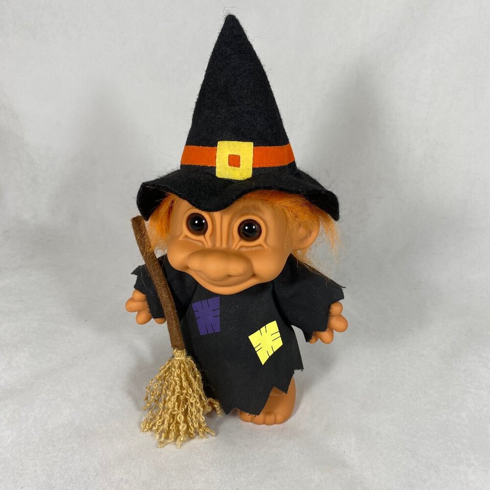 Vintage  Russ Berrie Troll Doll 8" Halloween Pumpkin Witch w/Broom & Hat